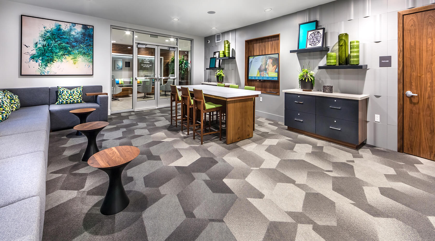 Leasing OfficeCMF Photo1421 6tenEAST